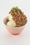 アクアゲート名産スターライト納豆 NEVER NEVERパフェ 680円(税別)
