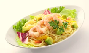 みのりんのエビとアボカドの冷製パスタ